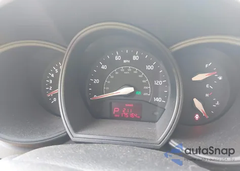 2014 Kia Rio Lx z USA, uszkodzony, nr VIN KNADM4A36E6361112